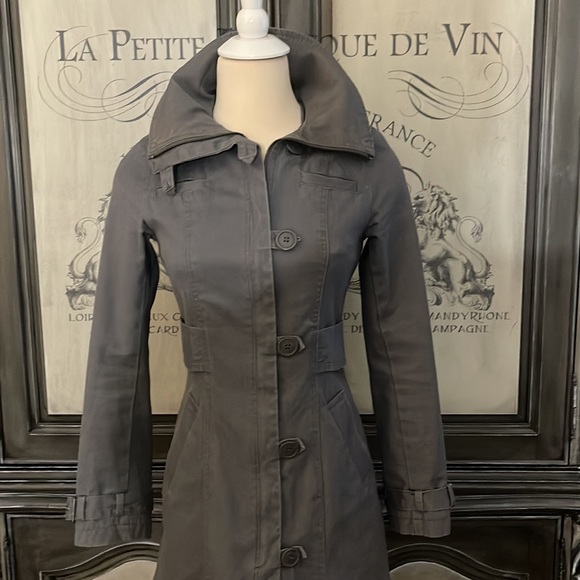 H&M jacket - Picture 5 of 7